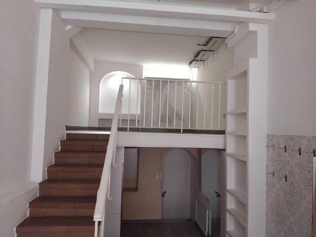 MORERÍA LOCAL INSTALADO - TRES NIVELES 750€ photo 0