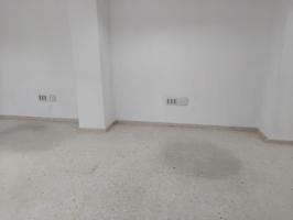 ALQUILER OFICINA DIÁFANA - PASEO DE LA VICTORIA - 1.900€ photo 0