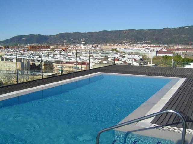 VIAL NORTE - JUNTO ESTACIÓN AVE - 2 DORMITORIOS - 2 BAÑOS - PISCINA - LUJO - 790 €MES photo 0