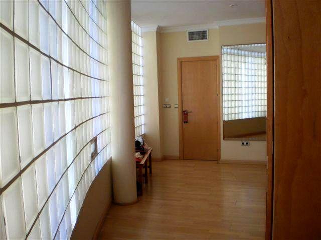 CHALET ÚNICO - PARCELA DE 1280 M2- PISCINA CUBIERTA photo 0