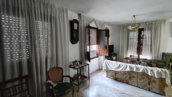 SAN PEDRO - CASA SEÑORIAL CON ENORMES POSIBILIDADES PARA NEGOCIO DE HOSTELERÍA O VIVIENDA - TRES PLANTAS - 681 M2 - 630.000 € photo 0