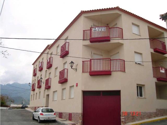 APARTAMENTO EN TURRE photo 0