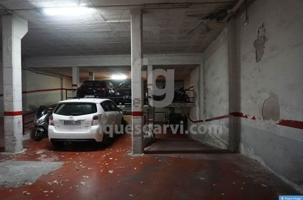 Plaza de parking en venta en Collblanc photo 0