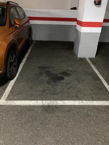 Plaza de parking a Sants para motos photo 0