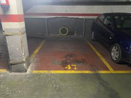 Parking en venta en Collblanc photo 0