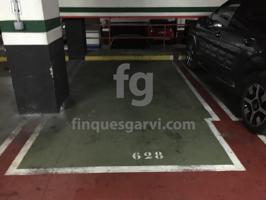 Plaza de parking en alquiler en Collblanc photo 0
