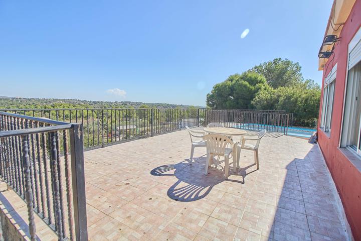 En venta Villa Consuelo a tan solo 1'5 km. de Montserrat photo 0