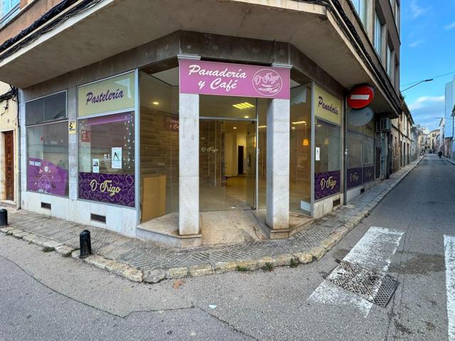 LOCAL COMERCIAL EN ZONA ES BLANQUER photo 0