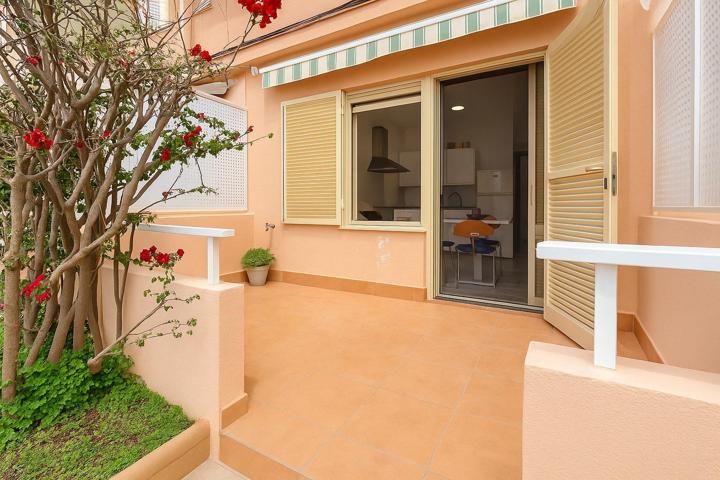 PLANTA BAJA CON TERRAZA A ESCASOS METROS DE LAS PARADISÍACAS PLAYAS DE MURO photo 0