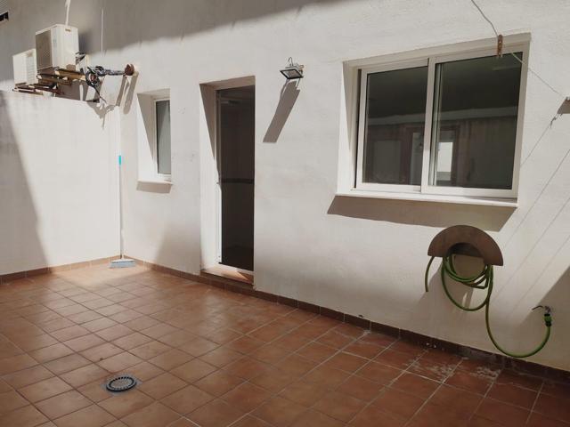 ADOSADO SEMINUEVO EN REAL DE GANDÍA. photo 0