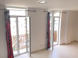 DUPLEX EN ALQUILER. ZONA MONTEOLIVETE. SIN MUEBLES Y SIN ELECTRODOMÉSTICOS. photo 0
