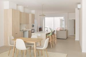 VENTA!!! INMUEBLE CON LICENCIA TURISTICA EN MONTEOLIVETE, VALENCIA. photo 0