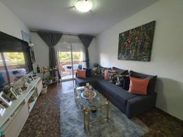 COQUETO PISO DE 2 HABITACIONES EN BURJASSOT CON VISTAS AL PARQUE photo 0