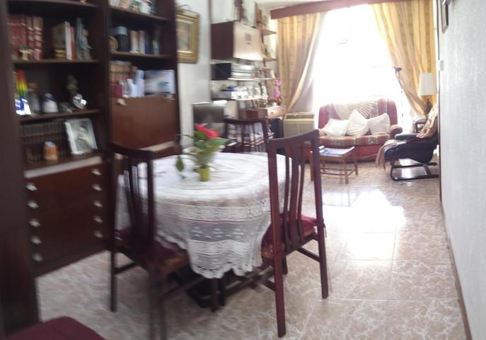 Piso todo exterior para entrar a vivir de 3 dormitorios photo 0