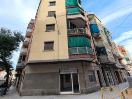 Planta Baja En venta en Pubilla Cases, Hospitalet De Llobregat photo 0
