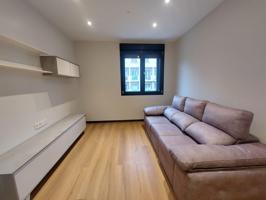 TEMPORAL - ESTUDIANTES - ERASMUS - SANITARIOS-EMPRESAS photo 0