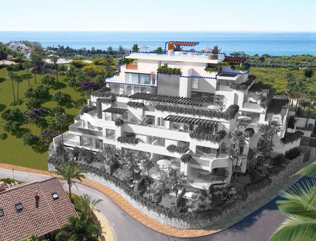 Exclusivo Ático duplex de lujo con piscina privada en Golf Río Real( Marbella East) con 3 dormitorios en suite con espectaculares vistas al mar, al golf y a la Concha. photo 0