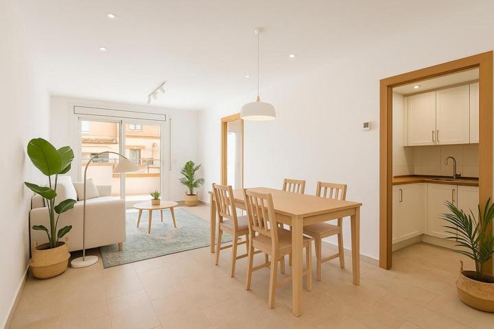 Piso en venta en Barcelona de 92 m2 photo 0