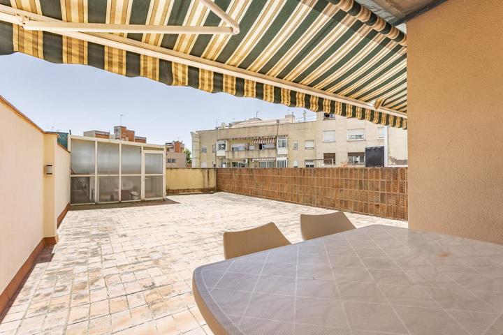 Piso en venta en Barcelona de 96 m2 photo 0