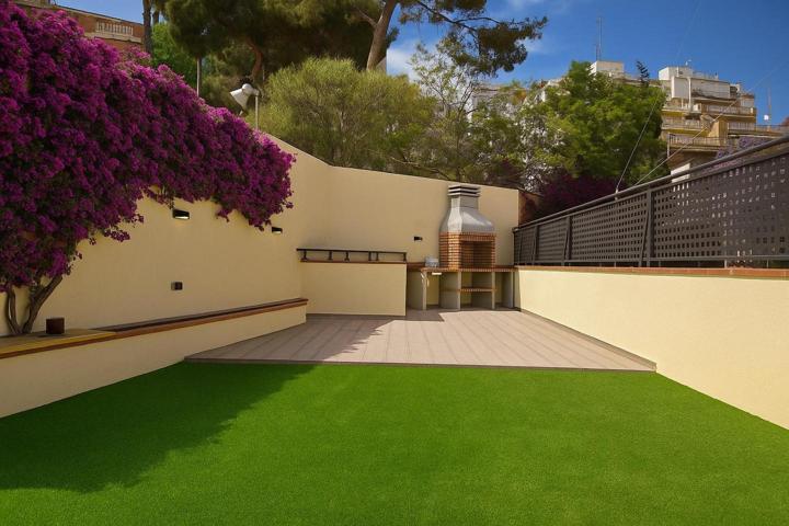 Casa - Chalet en venta en Barcelona de 144 m2 photo 0