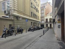 Piso en venta en Barcelona de 75 m2 photo 0