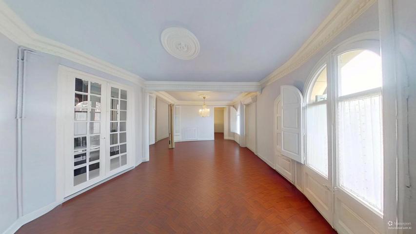 Piso en venta en Barcelona de 101 m2 photo 0