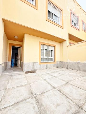 Se vende dúplex en Huércal de Almería en rentabilidad photo 0