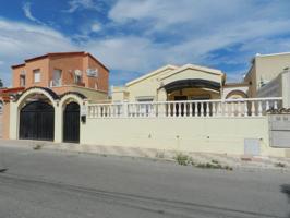 Villa En venta en San Fulgencio photo 0