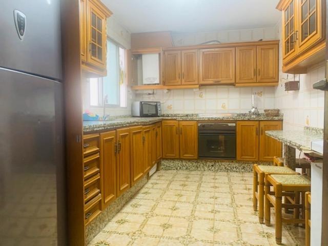 ideal para estudiantes vivienda situada en avenida Barcelona photo 0