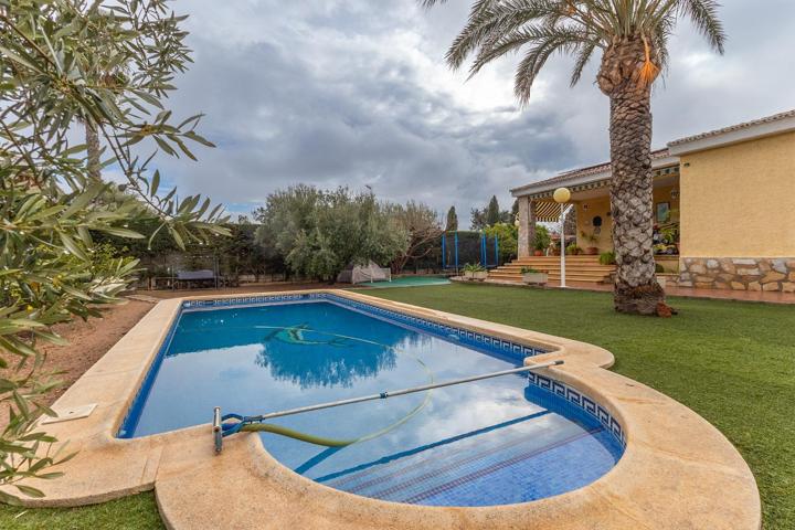 CHALET EN VENTA SOL Y LUZ!! photo 0