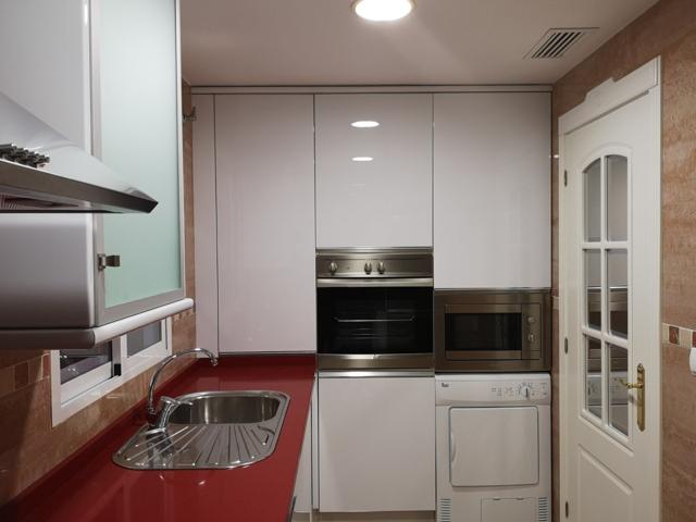 !!PISO DE LUJO EN VENTA JUNTO A RENFE photo 0