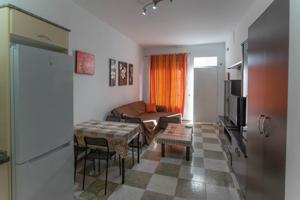 APARTAMENTO EN PLANTA BAJA EN EDIFICIO EN PRIMERA LINEA DE PLAYA photo 0