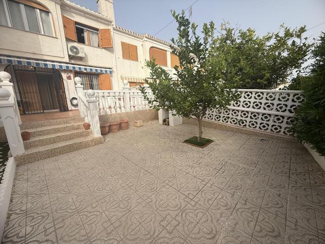 ADOSADO EN PLAYA FLAMENCA photo 0
