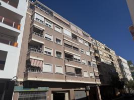 AMPLIO, CENTRICO, CON GARAJE Y TRASTERO!! photo 0