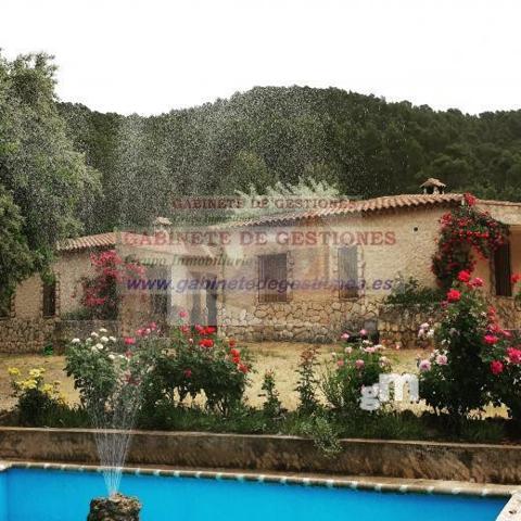 Terreno Urbanizable En venta en Tus, Yeste photo 0