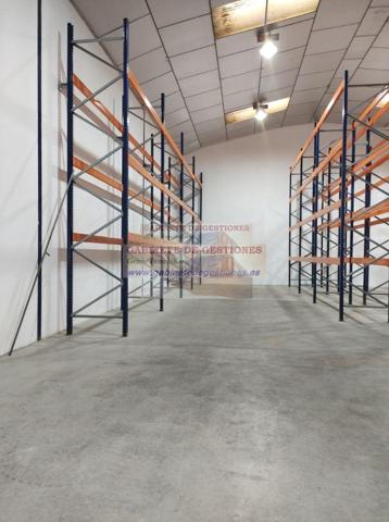 Nave Industrial En venta en Polígono Campollano, Albacete photo 0