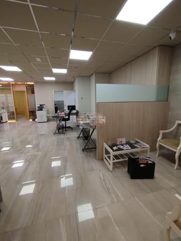 Local En venta en Centro, Albacete photo 0