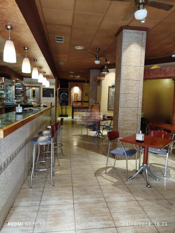 Local En venta en Semicentro, Albacete photo 0