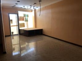 Local comercial en venta photo 0