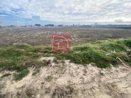 Terreno en venta en Villanueva de La Serena photo 0