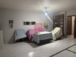 APARTAMENTO CON ASCENSOR EN ZONA CENTRO photo 0