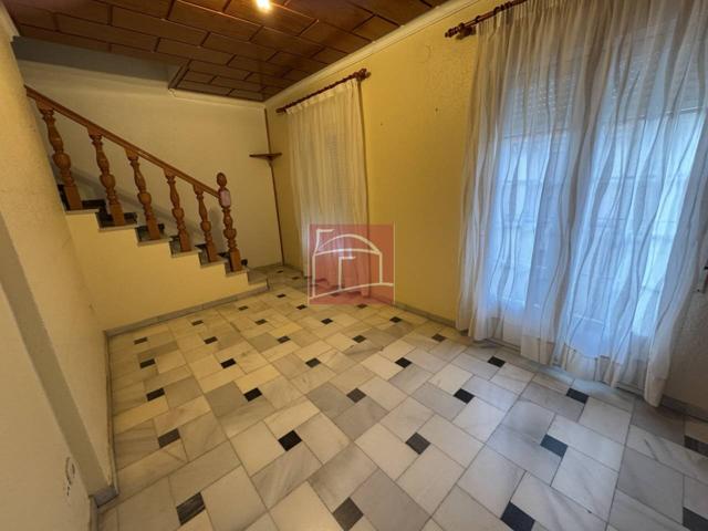 DUPLEX EN PRIMERA PLANTA EN PERFECTO ESTADO DE CONSERVACIÓN photo 0