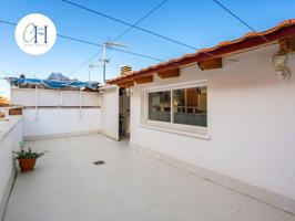 Unifamiliar Pareada En venta en Calle De La Previsió, Centre, Sant Joan Despí photo 0