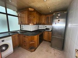 Piso En venta en Calle Enginyer Moncunill, La Florida - Les Planes, Hospitalet De Llobregat photo 0