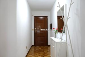 Piso en alquiler en Culleredo de 104 m2 photo 0