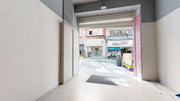 Local en venta en A Coruña de 72 m2 photo 0