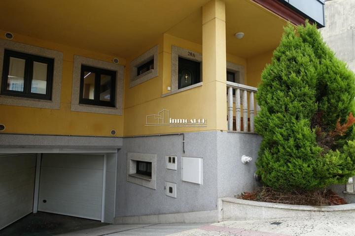 Casa - Chalet en venta en Culleredo de 234 m2 photo 0
