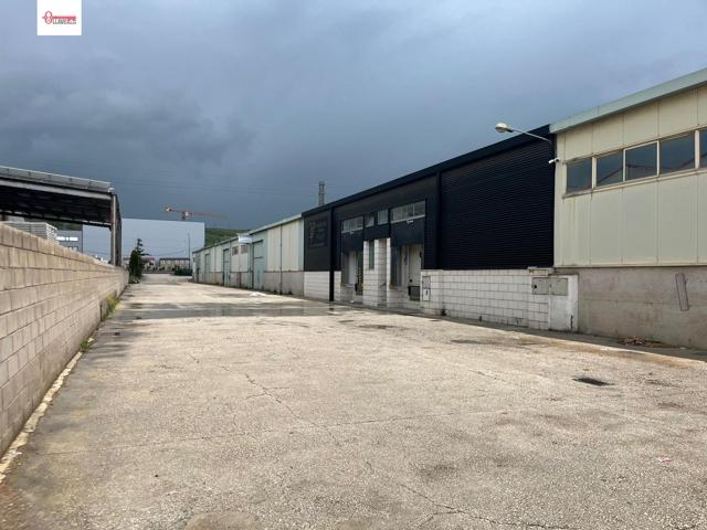 NAVE INDUSTRIAL EN VILLALONQUEJAR photo 0