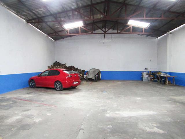 2 casas y nave en venta photo 0