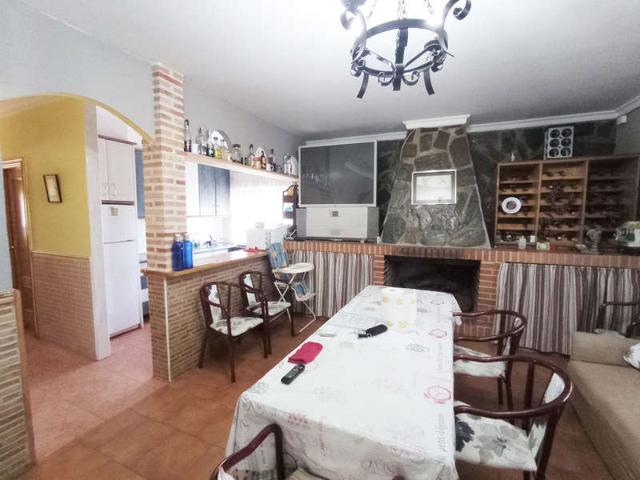 CHALET INDEPENDIENTE EN EL PERAL photo 0